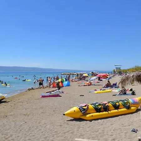 Apartman Apartments By The Sea Duce, Omis - 7576