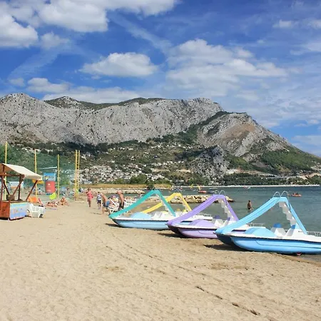 Apartman Apartments By The Sea Duce, Omis - 7576 *
