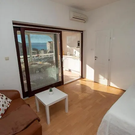 Apartments By The Sea Duce, Omis - 7576 Apartment Duce